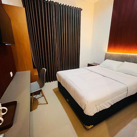 House Of Bedjo Powered By Cocotel Yogyakarta Bagian luar foto