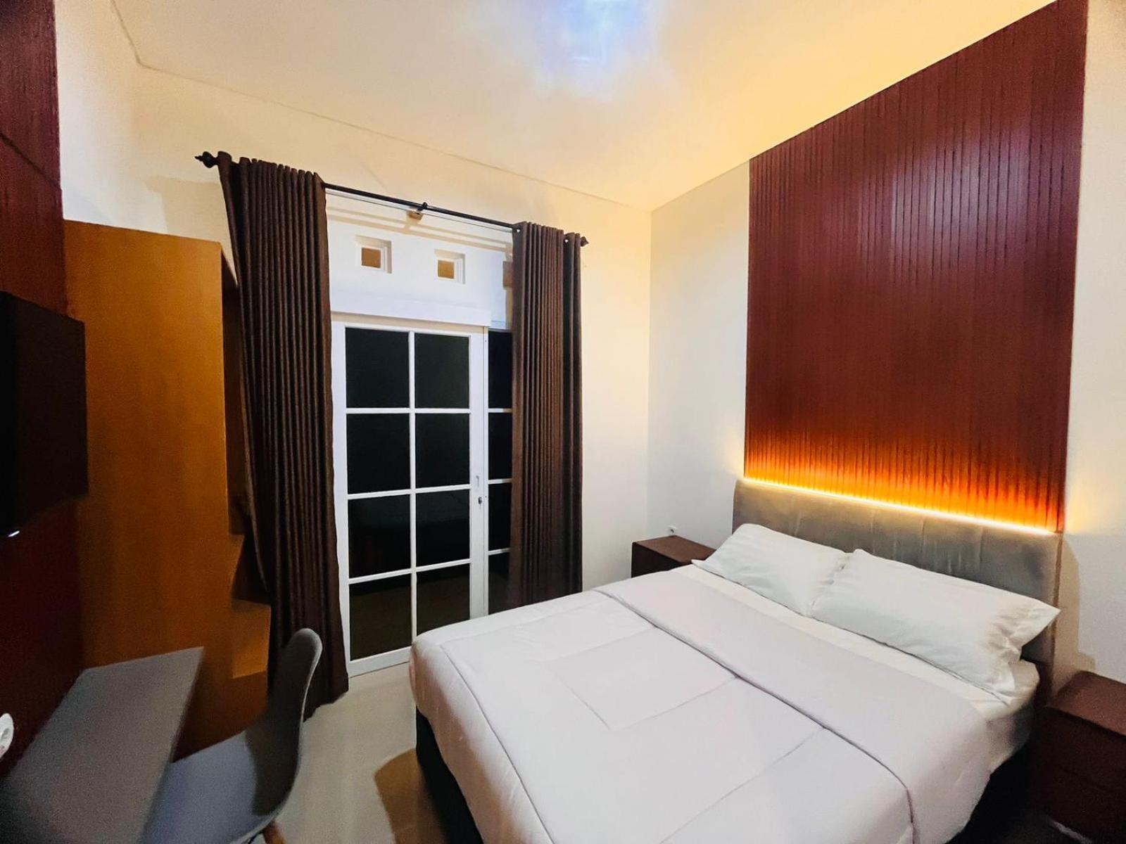 House Of Bedjo Powered By Cocotel Yogyakarta Bagian luar foto