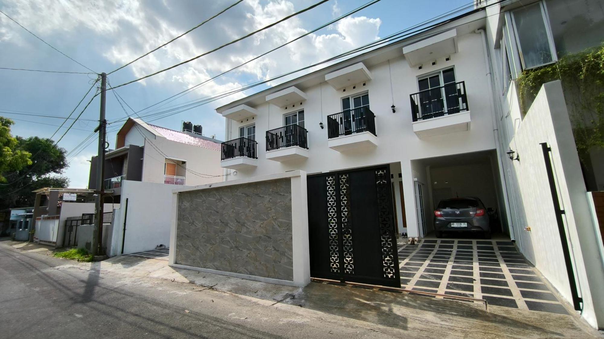 House Of Bedjo Powered By Cocotel Yogyakarta Bagian luar foto
